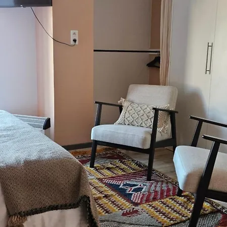Guest house D'hotes A 800m De Pairi Daiza Et Proche Du Shape-otan