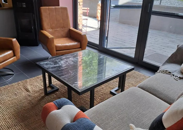 D'hôtes à 5min De Pairi Daiza Et Proche Du Shape-otan 3*