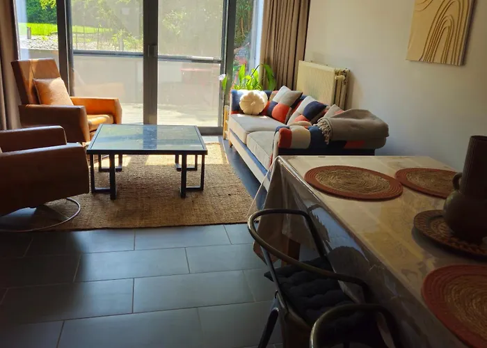 D'hôtes à 5min De Pairi Daiza Et Proche Du Shape-otan Lens